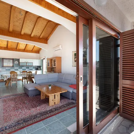 Апартаменти Limun-3 By Interhome *