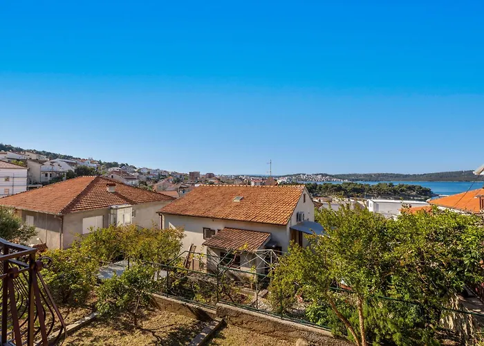 Limun-3 By Interhome Trogir