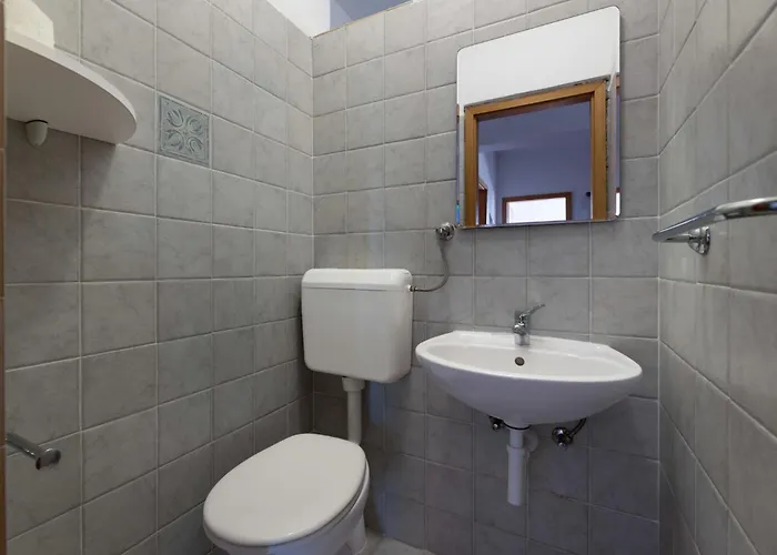 Limun-3 By Interhome *