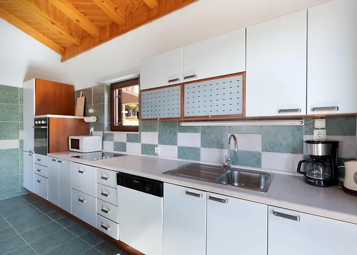 Apartment Limun-3 By Interhome