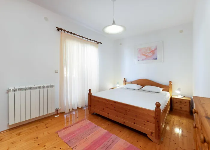 Apartment Limun-3 By Interhome Trogir