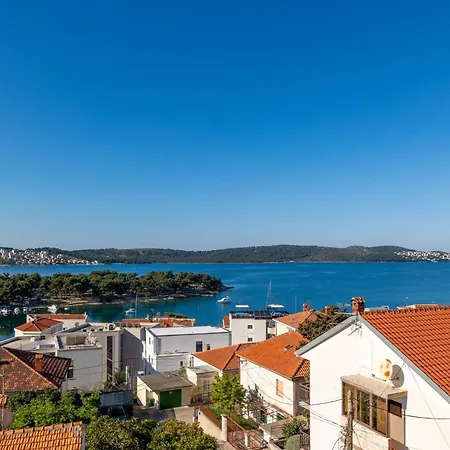 Limun-3 By Interhome Trogir